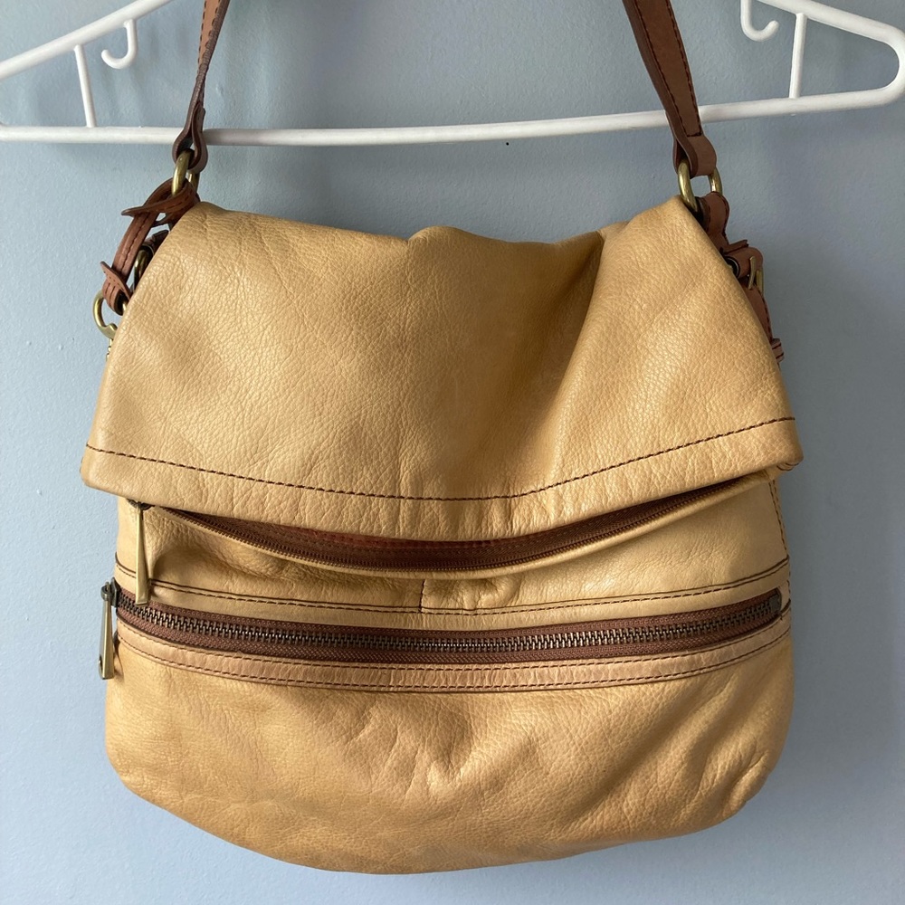 Fossil purse